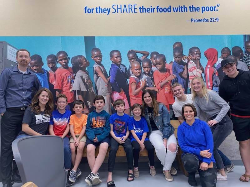 Feed starving children 4